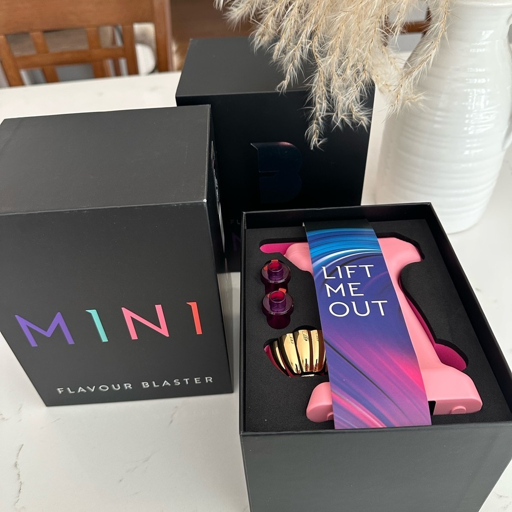 Pink Kitchen Tool - Picture 2 of 10